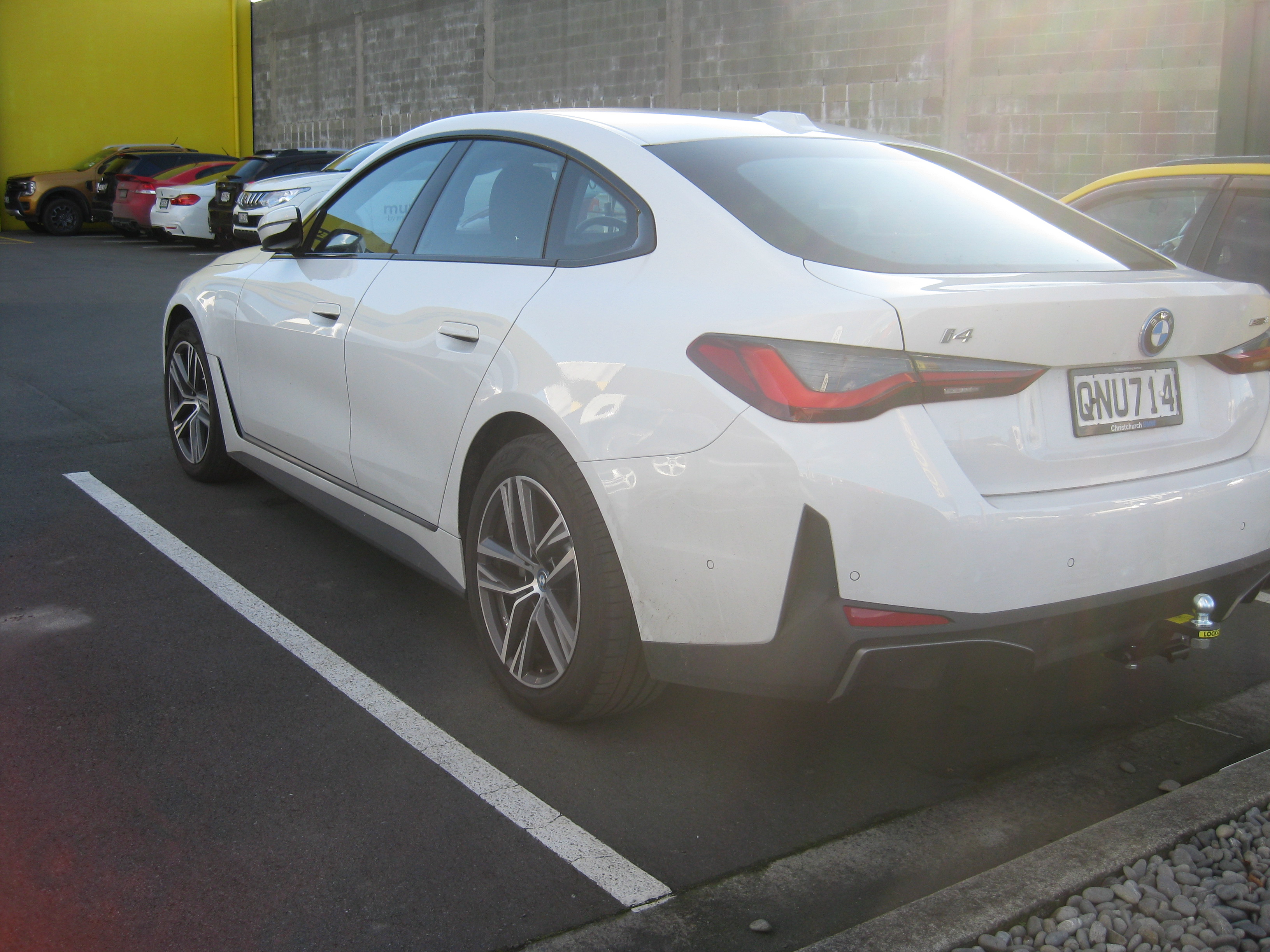 BMW i4 SALOON 2020-CURRENT